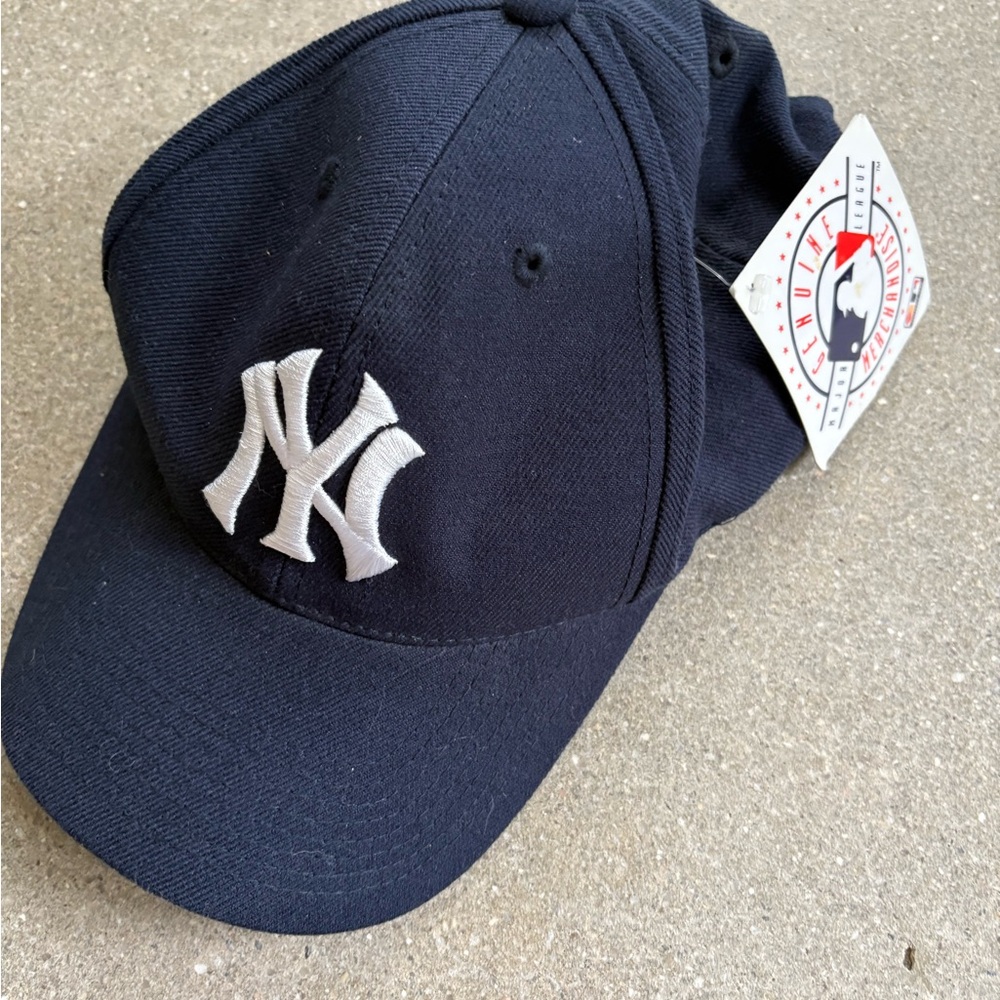 NY Yankees Blue and White Baseball Cap - NWT